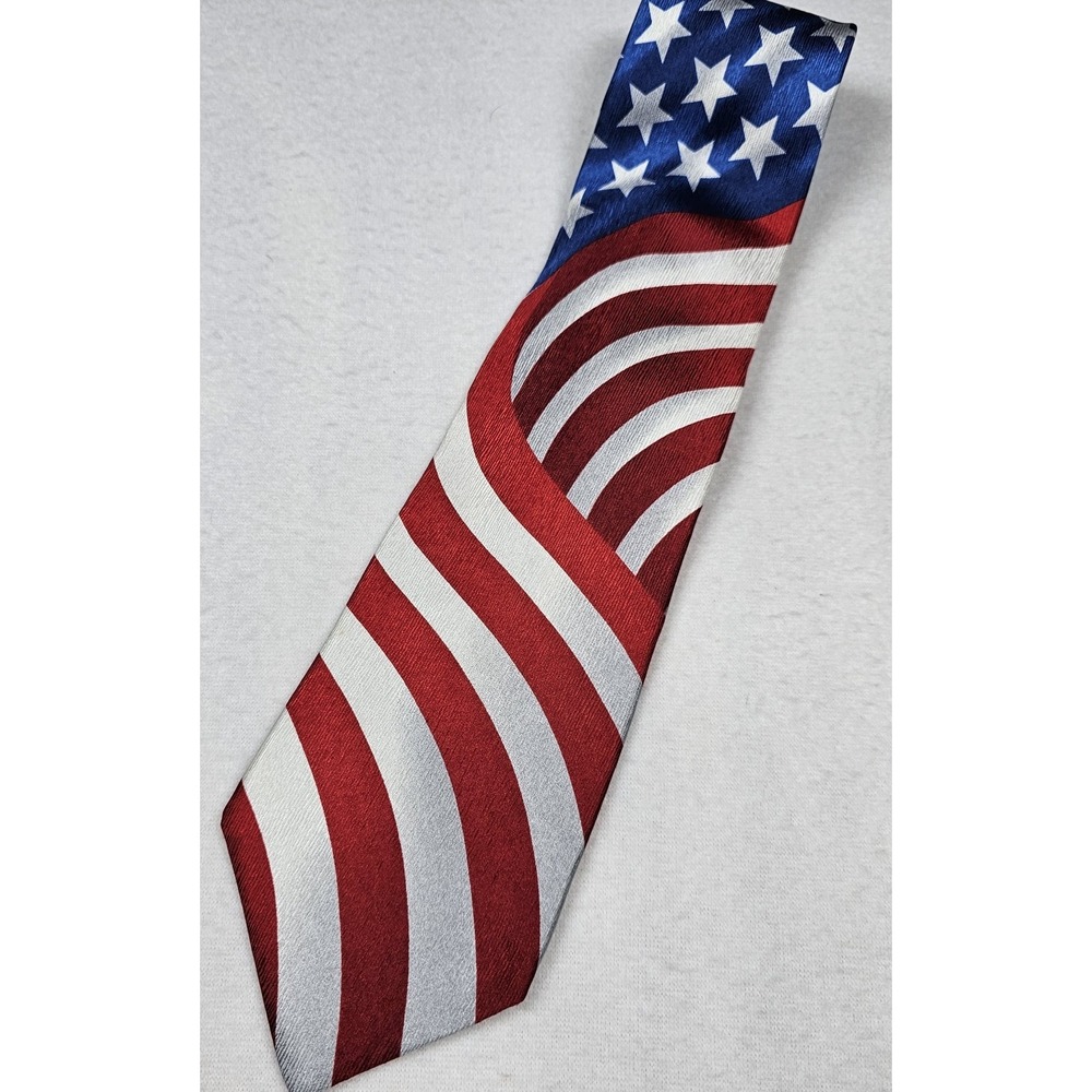 Vintage American Traditions Mens Tie Flag Red White And Blue Made In USA‎ Silk